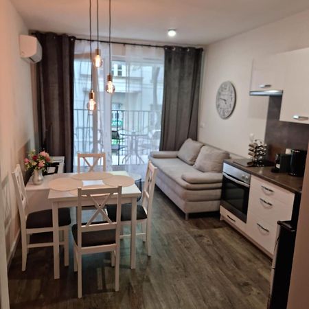 Apartman - Centrum Pozsony Kültér fotó