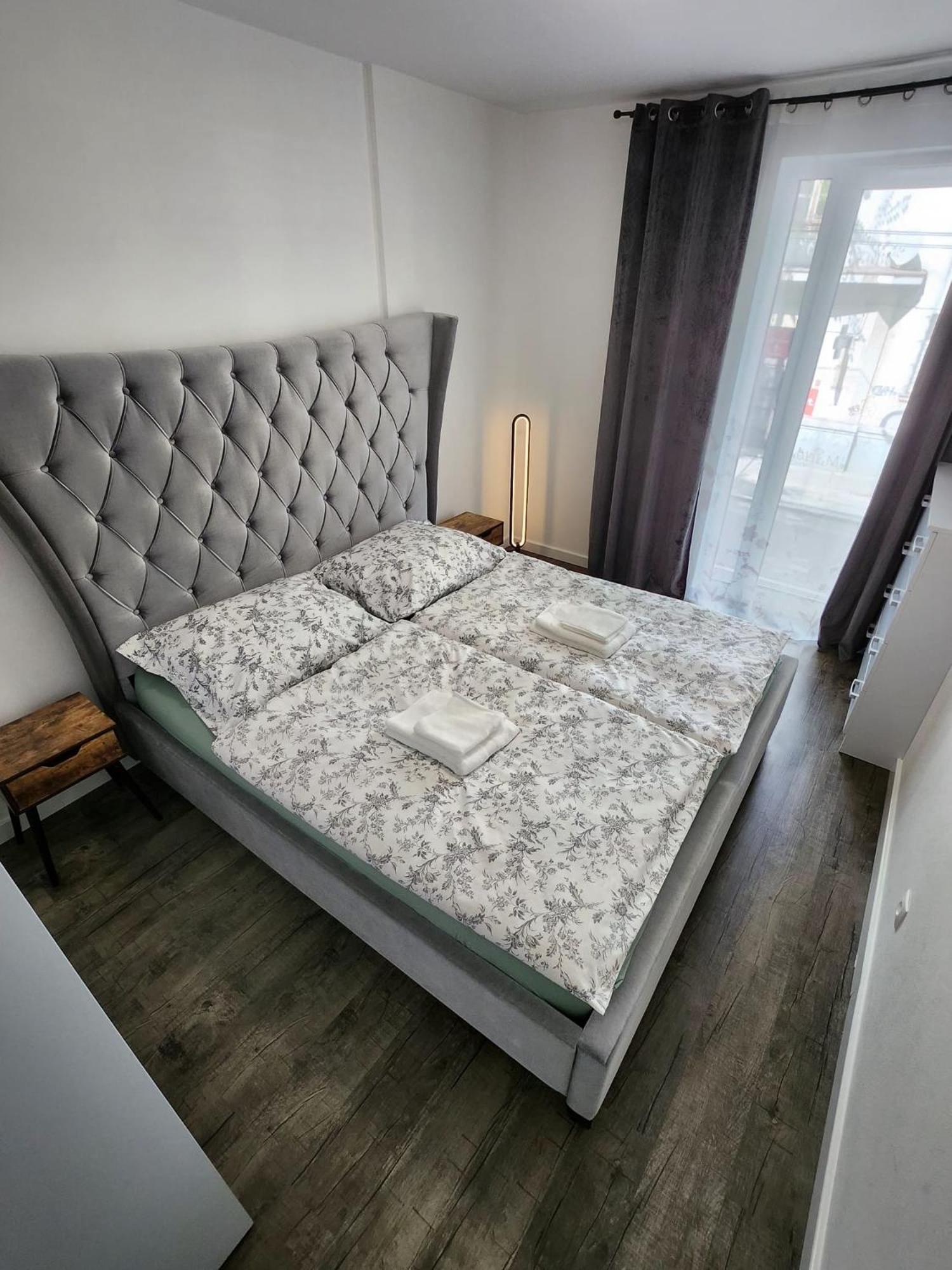 Apartman - Centrum Pozsony Kültér fotó